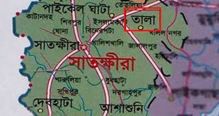 তালায় সরকারি রাস্তার জায়গা দখল করে ঘর নির্মাণের অভিযোগ